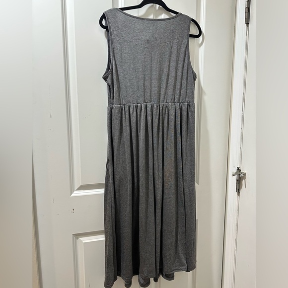 BloomChic Plus Size XL Supersoft Essentials Solid Gathered Tank Dress us14-16 - Picture 2 of 4